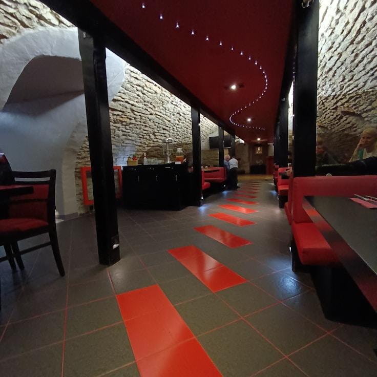 School choices for expat families in Paris, France